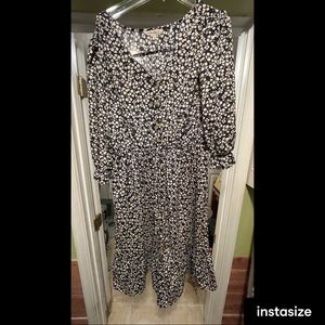 Black & white flower dress